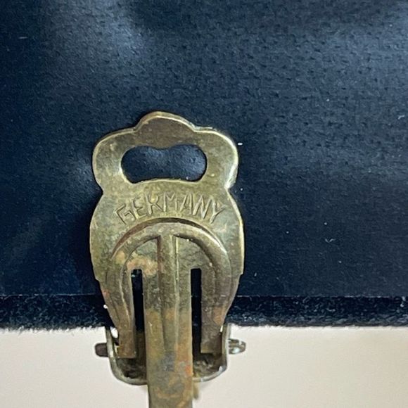 Vintage Signed Germany Clip On Earrings - Picture 3 of 6